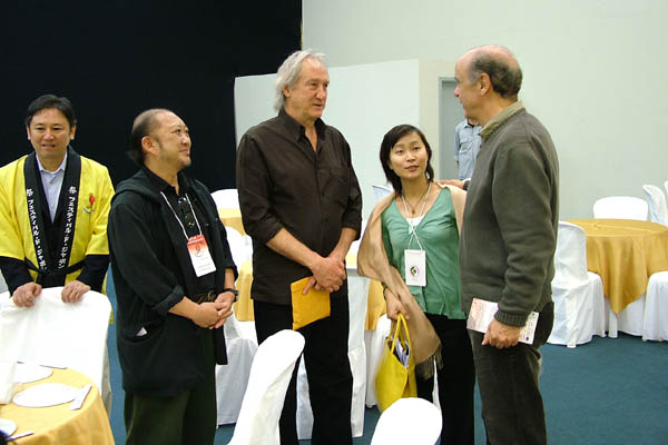 Deputado Walter Ihoshi, Jo Takahashi, Walbercy Camargo, Lina e José Serra (foto Abrademi)